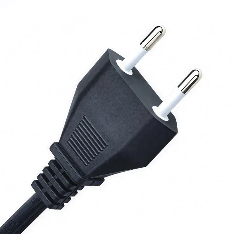 Prise italienne 2 pôles